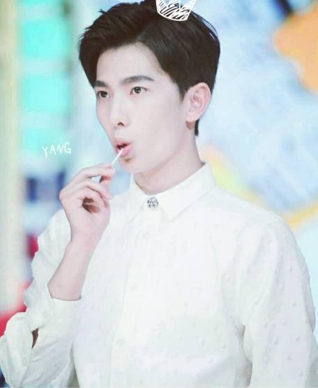 杨洋早期吃瓜爆料,揭秘娱乐圈背后的故事